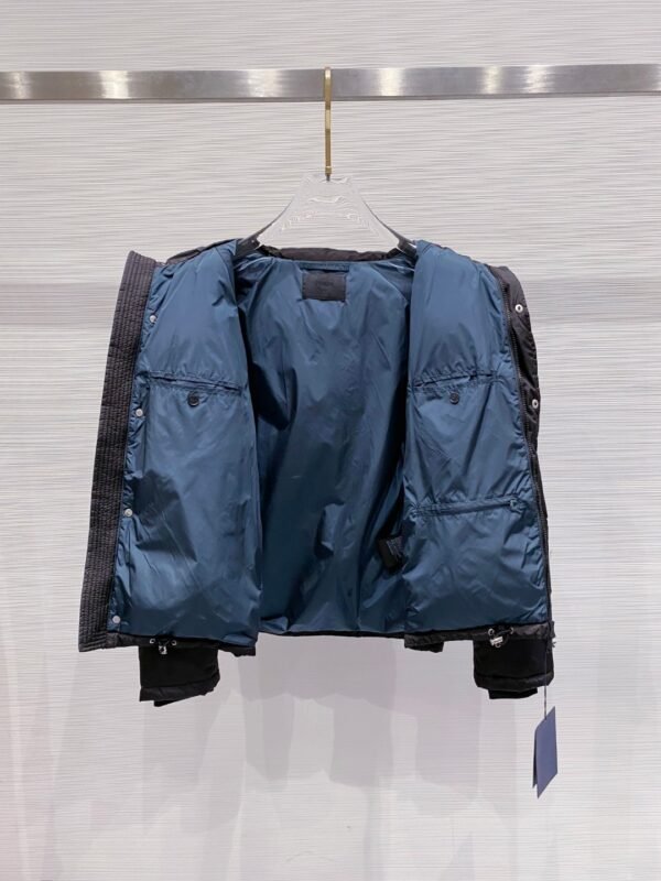 PRDA Hooded Puffer Jacket with Logo Patch - Black