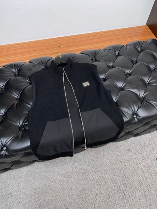 DG Ribbed Knit Zip Gilet - Black