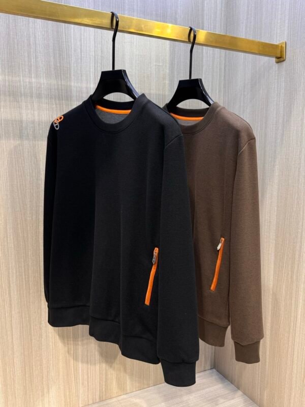 HRMS Crew Neck Jumper with Zip Detail