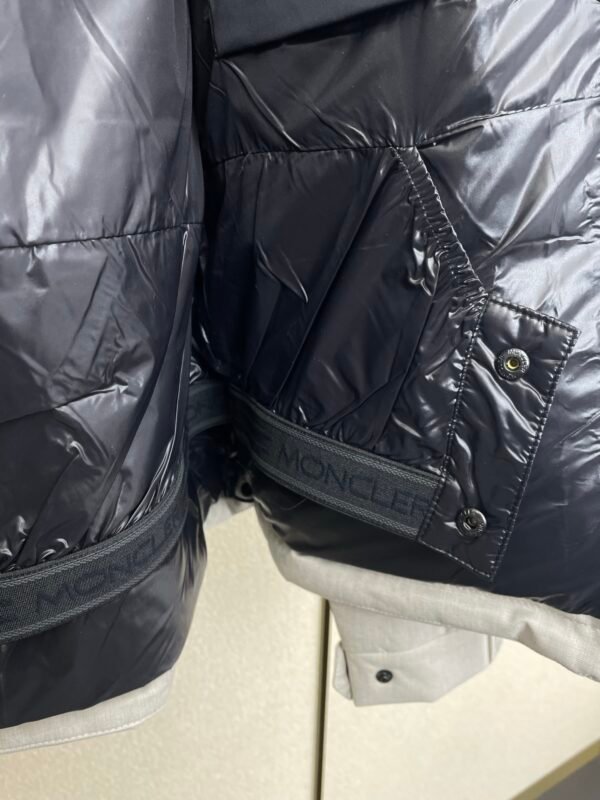 MNCLR Hooded Puffer Jacket