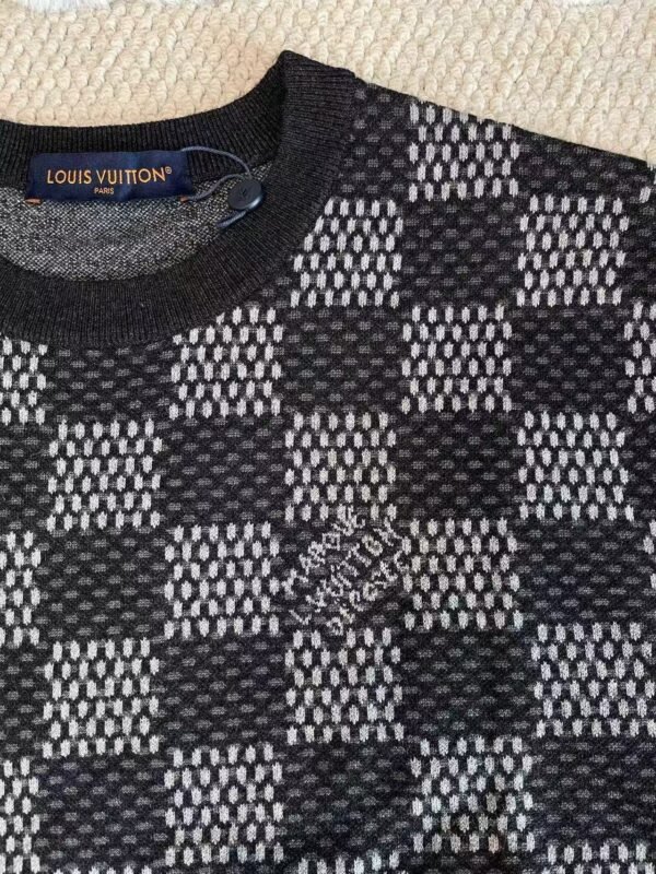 LVE Check Pattern Knit Jumper – Black Grey