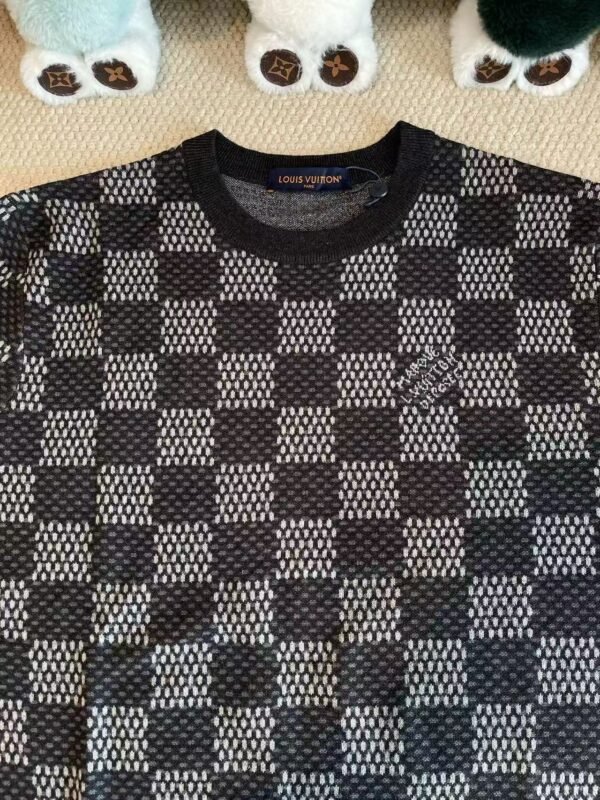 LVE Check Pattern Knit Jumper – Black Grey