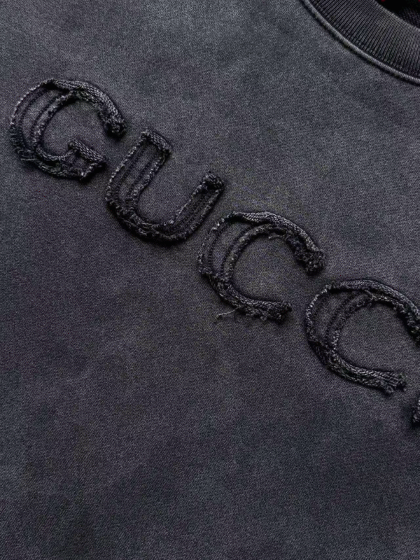 GCCI Embossed Text Crew Neck Jumper – Washed Grey