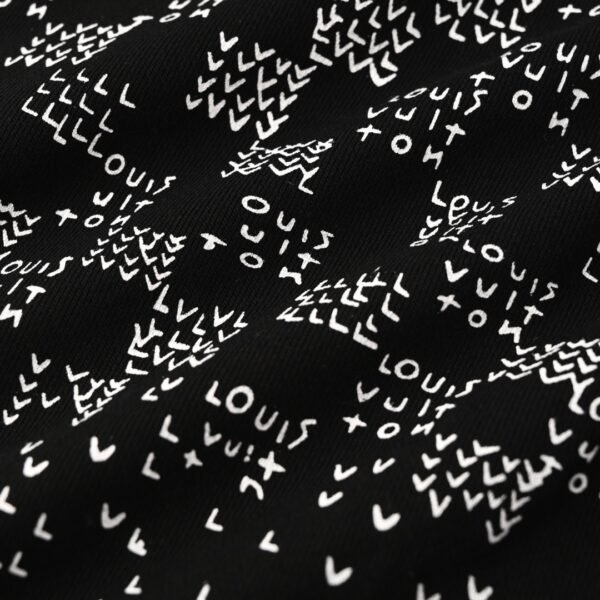 LVE Pixel Pattern Crewneck Jumper – Black