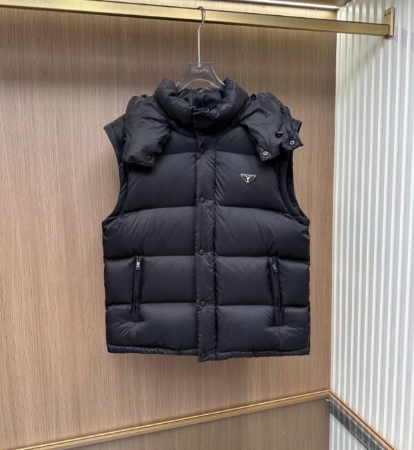 PRDA Quilted Hooded Puffer Jacket – Black