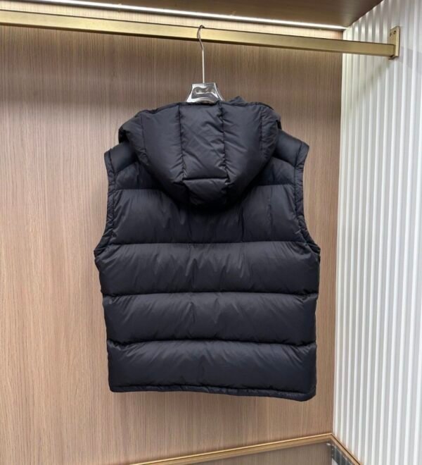 PRDA Quilted Hooded Puffer Jacket – Black