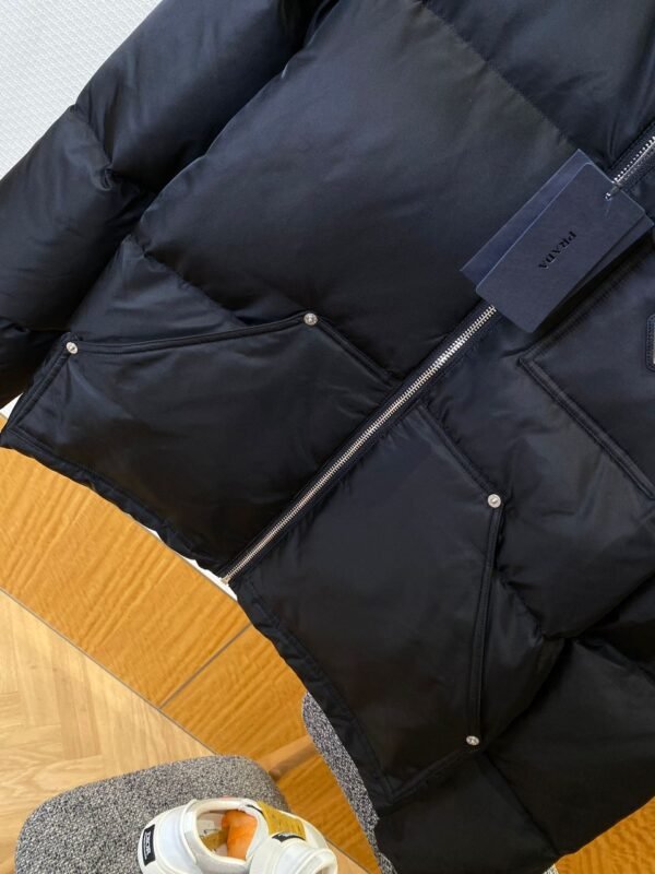 PRDA Black Puffer Jacket with Front Pocket