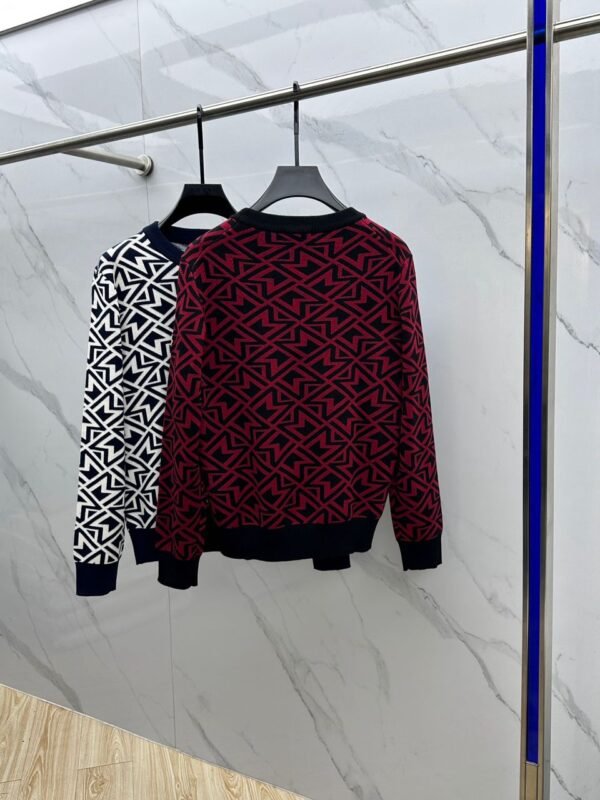 MNCLR Geometric Pattern Crewneck Jumper