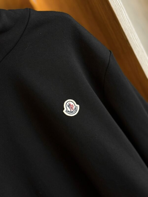 MNCLR Minimal Patch Hoodie – Black