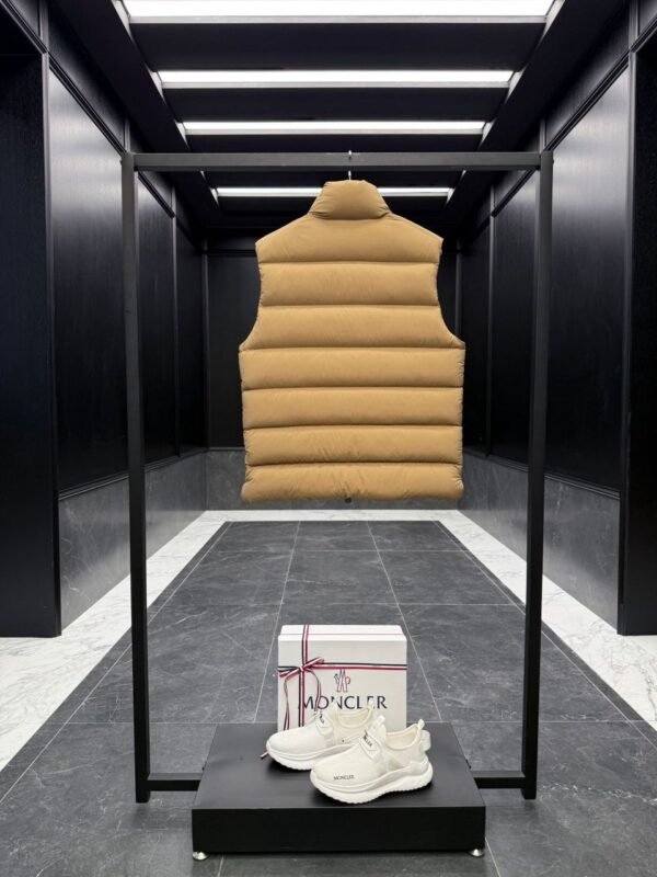 MNCL Classic Puffer Gilet