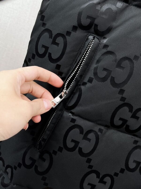 PHOTO-2025-12-02-10-27-40 GCCI Monogram Padded Gilet