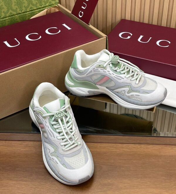 GCCI Multi-Panel Performance Trainers - Mint Grey