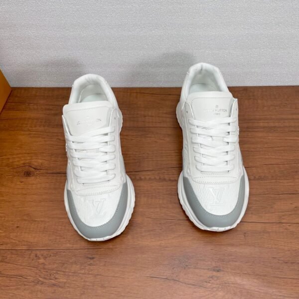 LVE Classic Panel Trainers – White Grey