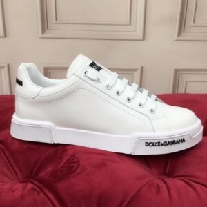 DG Classic Court Trainers