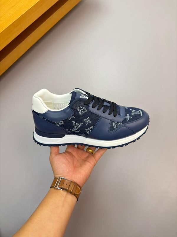 LVE Monogram-Style Trainers – Navy