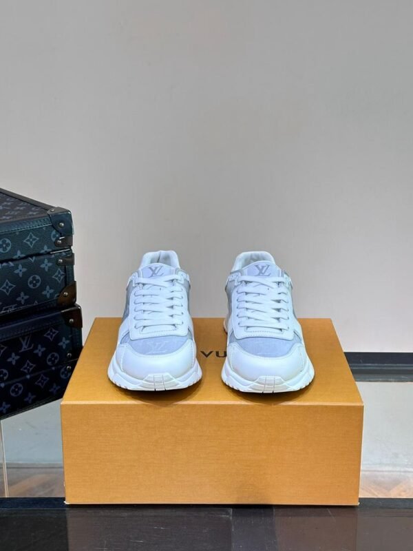 LVE Monogram-Style Trainers – White