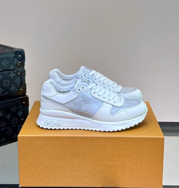 LVE Monogram-Style Trainers – White