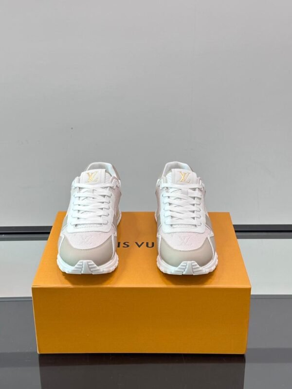 PHOTO-2025-12-07-07-05-09 2 LVE Pale Beige Trainers