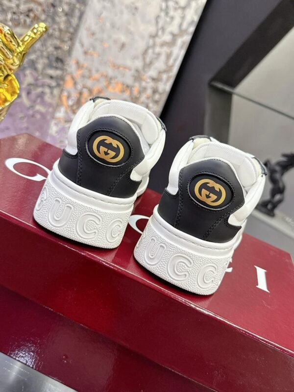 GCCI Black White Stripe Low-Top Trainers