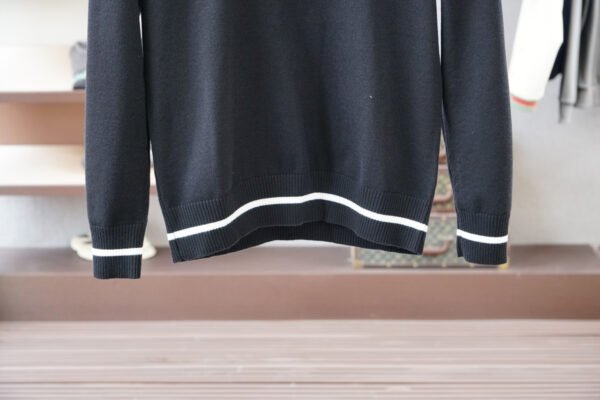 PRDA Crew Neck Jumper - Black