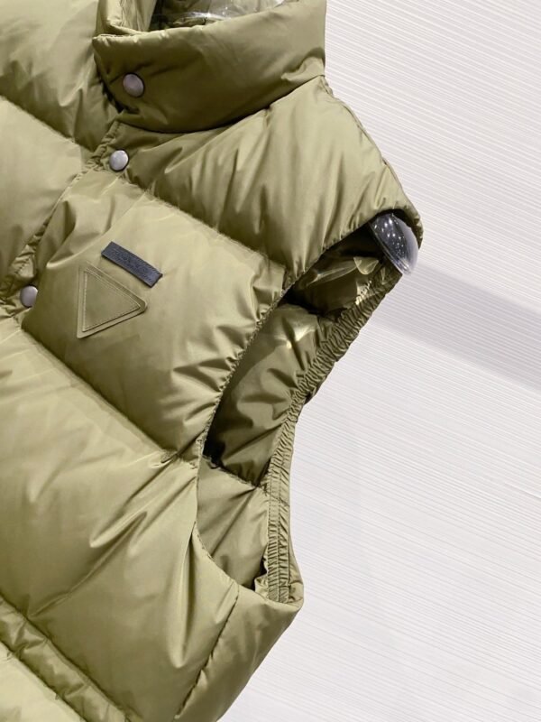 PRDA Quilted Gilet with Flap Pockets - Green