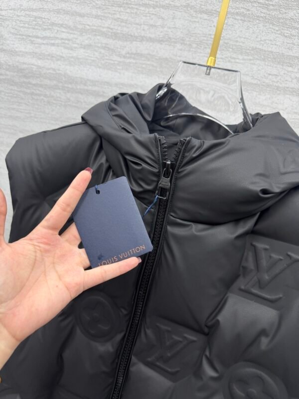 LVE Monogram Puffer Gilet - Black