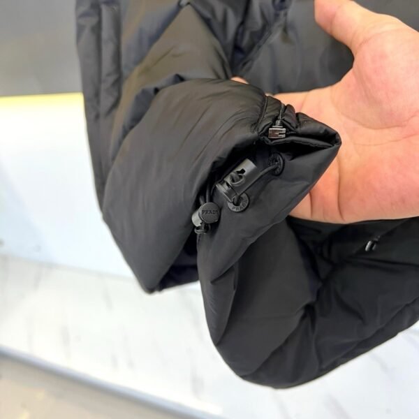 PRDA Quilted Zip Gilet - Black