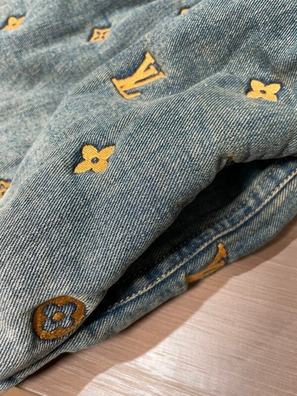 LVE Monogram Pattern Padded Jacket - Light Blue