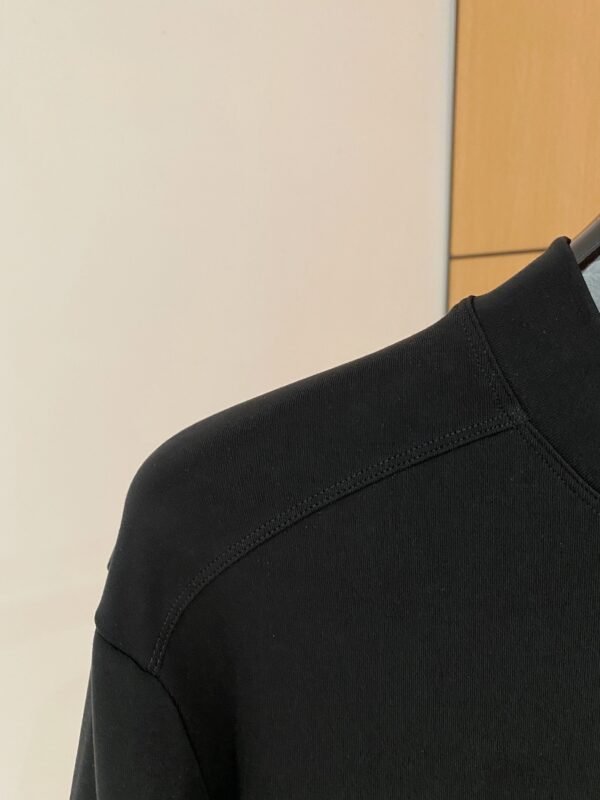 MNCLR Crew Neck Jumper - Black