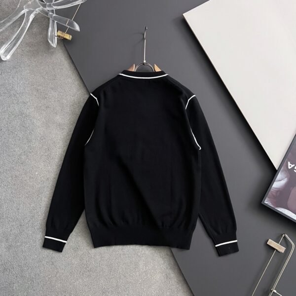 a9424a03 HRMS Contrast Trim Pocket Jumper