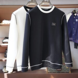 DG Crew Neck Jumper with Contrast Stitching