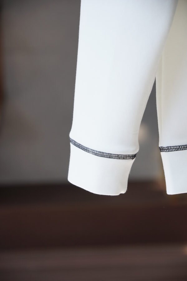 DG Crew Neck Jumper with Contrast Stitching