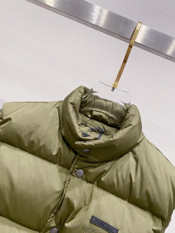 PRDA Quilted Gilet with Flap Pockets - Green