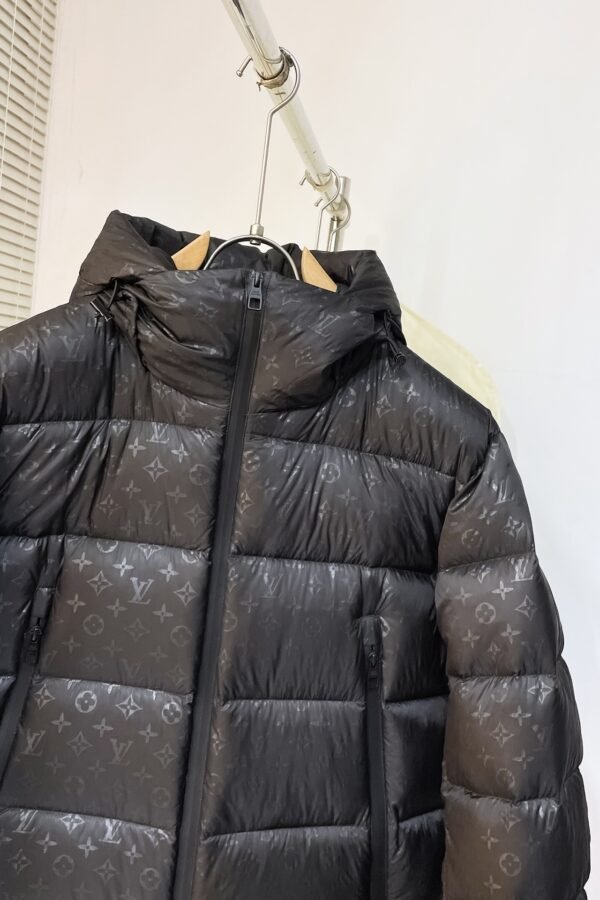 LVE Padded Hooded Jacket – Black