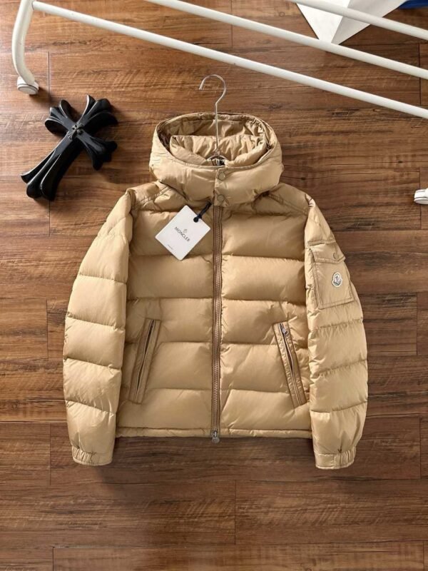 MNCLR Hooded Puffer Jacket - Brown