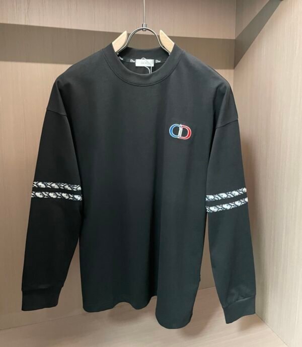 afe45086 CD Crew Neck Jumper with Embroidered Chest Logo - Black