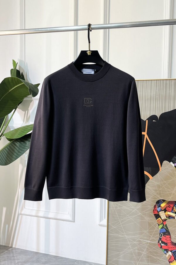 DG Crew Neck Jumper - Black