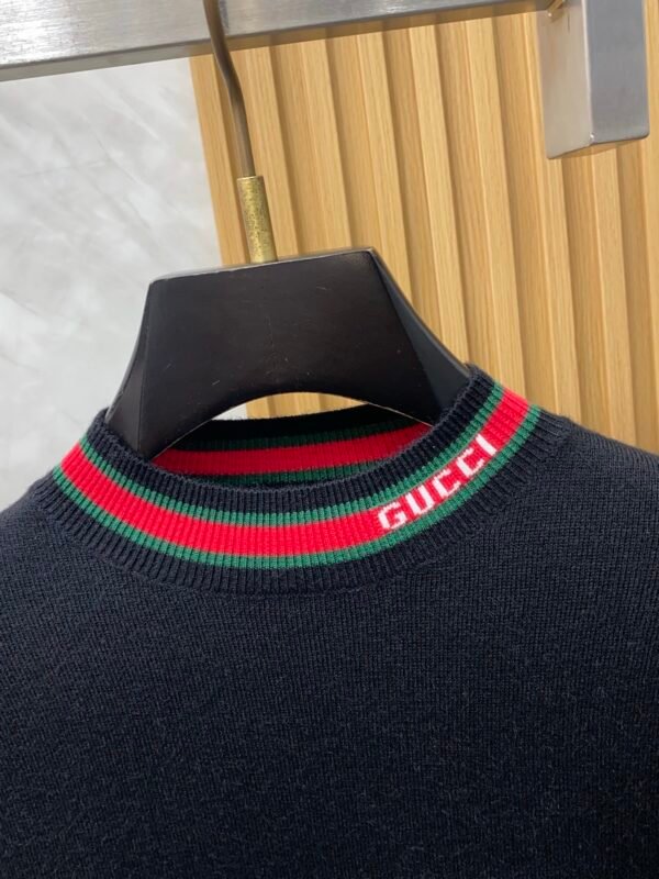 GCCI Crew Neck Jumper With Signature Stripe Trim