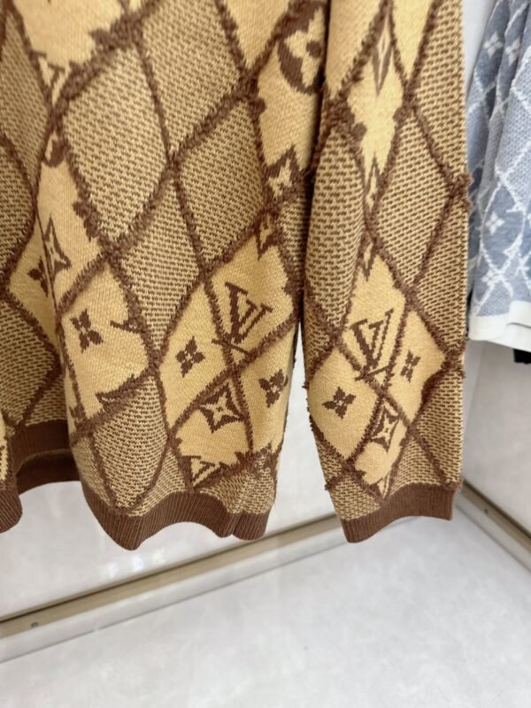 LVE All-Over Pattern Jumper