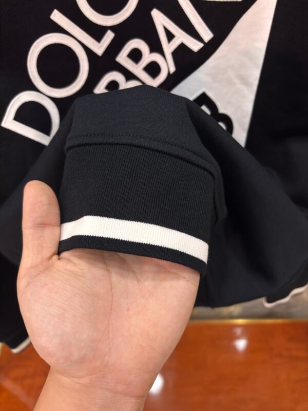 DG Logo Crew Neck Jumper - Black