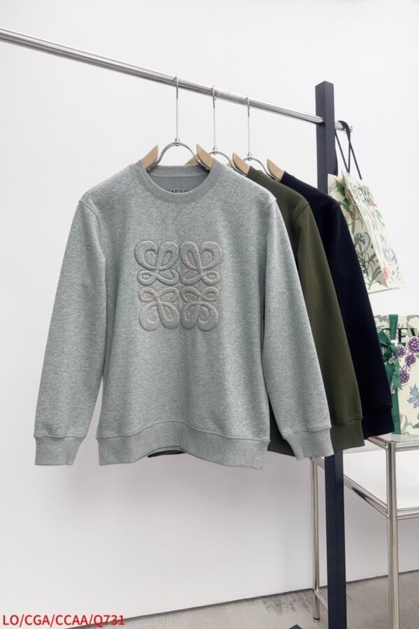 be071f10 LWE Crew Neck Jumper