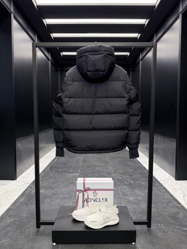 MNCLR Hooded Puffer Jacket - Black