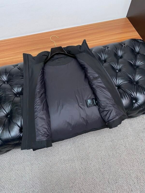 PRDA Zip-Front Gilet - Black