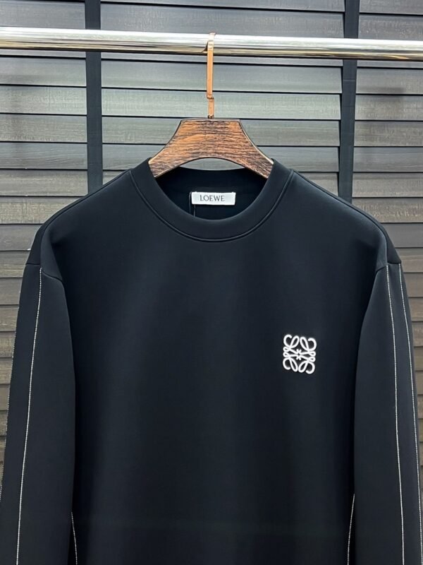 c0d9c8e0 LWE Crew Neck Jumper