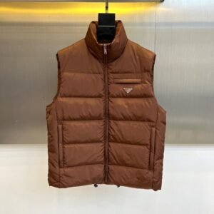 PRDA Quilted Zip Gilet - Brown