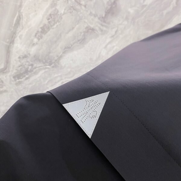 MNCLR Multi-Pocket Jacket - Black