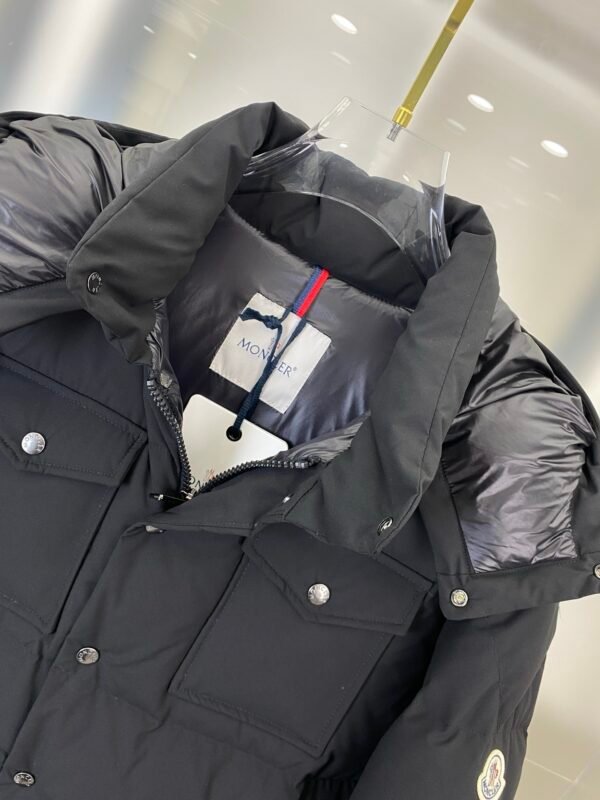 MNCLR Hooded Puffer Jacket