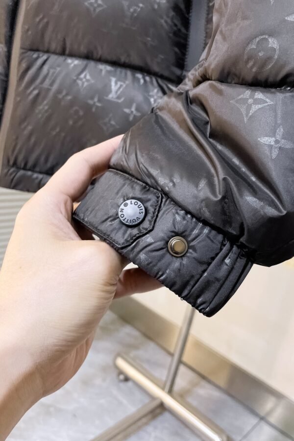 LVE Padded Hooded Jacket – Black