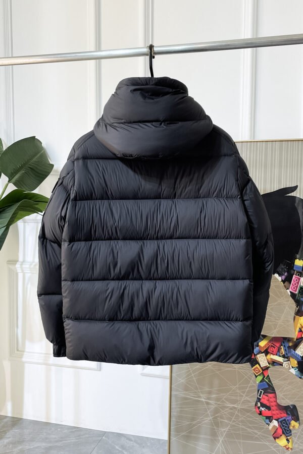MNCLR Puffer Jacket
