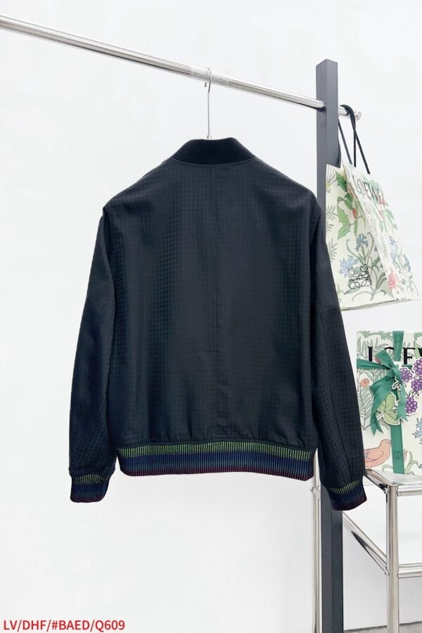 LVE Lightweight Buttoned Jacket – Black